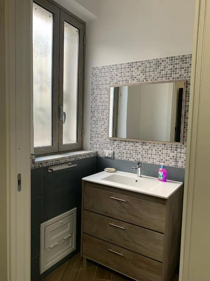 Luna Blu Apartment 巴勒莫 0*,  意大利